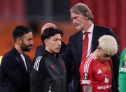 亚博-关于法甲赛程吃紧，曼联今夜回应争议，话题不断，心理建设被强调的信息