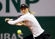 亚博体育-穆古鲁扎在老鹰比赛中大胜，惊险取胜引发热议！的简单介绍