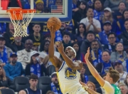 亚博体育- 巅峰对决走出的他 